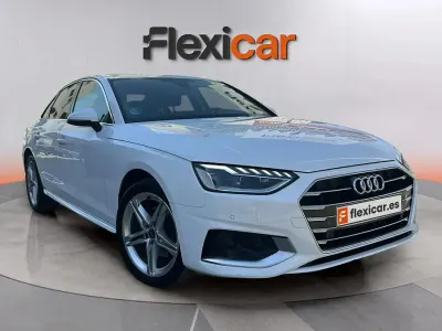 Usado Audi A4 Advanced Plus 163 CV (119 kW) 2024 Blanco Familiar