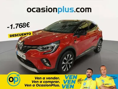 Usado Renault Captur Techno 91 CV (66 kW) 2024 Rojo SUV