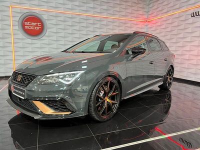 Usado Seat Leon 4Drive 300 CV (220 kW) 2019 Gris / plata Familiar