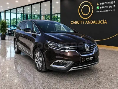Usado Renault Espace Intens 160 CV (117 kW) 2018 Granate Monovolumen