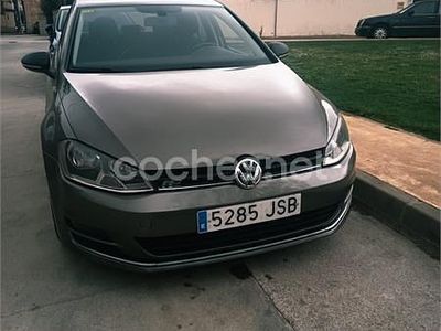 Usado VW Golf VII 110 CV (80 kW) 2016 Gris / plata Familiar