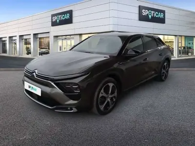 Usado Citroën C5 X Feel 226 CV (166 kW) 2023 Gris Familiar