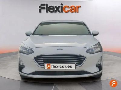 Begagnad Ford Focus Trend 120 HK (88 kW) 2021 Vit Sedan