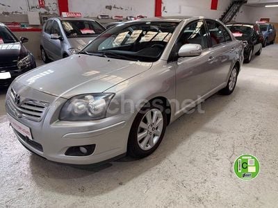 Gris / plata Usado 2007 Toyota Avensis Sol Berlina | 6790 € (Un poco caro)