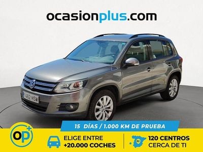 Usado VW Tiguan 110 CV (80 kW) 2013 Gris SUV