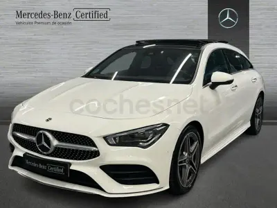 Usado Mercedes CLA220 Shooting Brake 190 CV (139 kW) 2022 Blanco Familiar