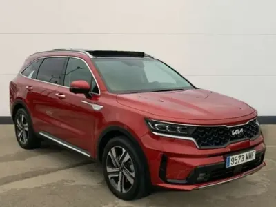 Usado Kia Sorento 265 CV (194 kW) 2023 Rojo SUV