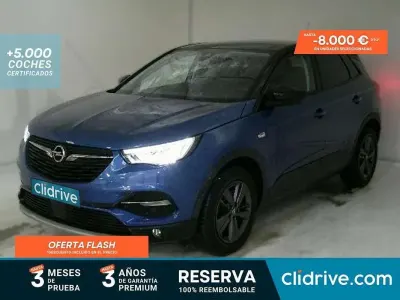 Usado Opel Grandland X Design & Tech 131 CV (96 kW) 2021 Amarillo SUV