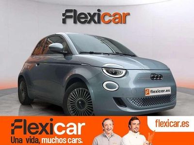 Azul Usado 2021 Fiat 500e Icon Berlina | 16.290 € (Un poco caro)
