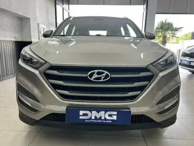 Usado Hyundai Tucson 131 CV (96 kW) 2017 Beige SUV