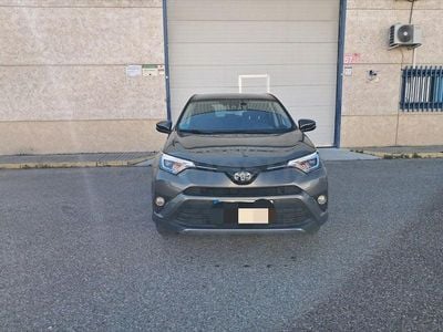 Usado Toyota RAV4 Advance 150 CV (110 kW) 2016 Marrón SUV