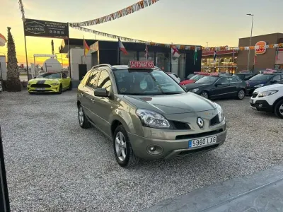 Usado Renault Koleos Dynamique 150 CV (110 kW) 2008 Verde SUV