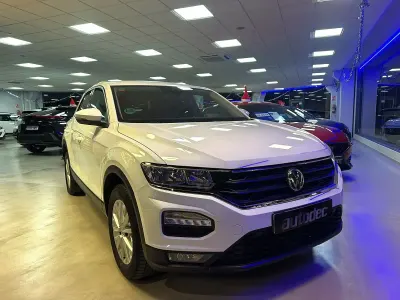 Usado VW T-Roc Edition 115 CV (84 kW) 2019 Blanco SUV