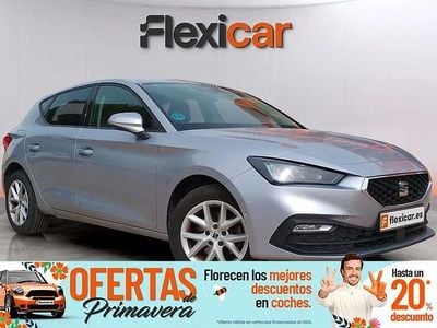 Usado Seat Leon Style 110 CV (80 kW) 2022 Gris / plata Berlina