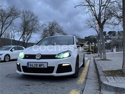 Usado VW Golf VII R 270 CV (198 kW) 2012 Blanco Berlina