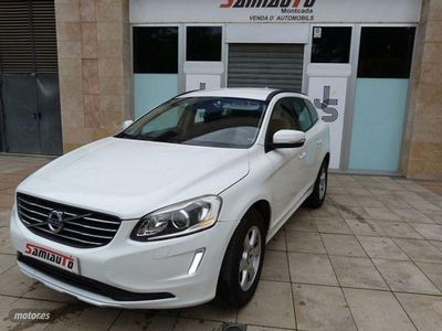 Usado Volvo XC60 Momentum 136 CV (100 kW) 2014 Blanco SUV