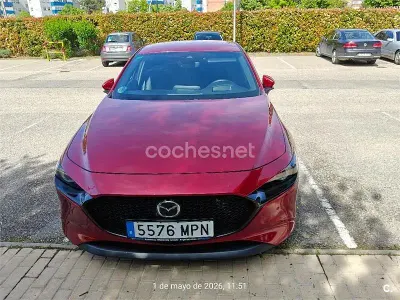 Käytetty Mazda 3 181 HP (133 kW) 2019 Punainen Sedan