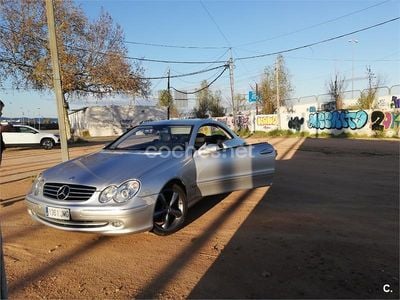 Gris / plata Usado 2004 Mercedes CLK270 Avantgarde Coupe | 3500 € (Buen precio)