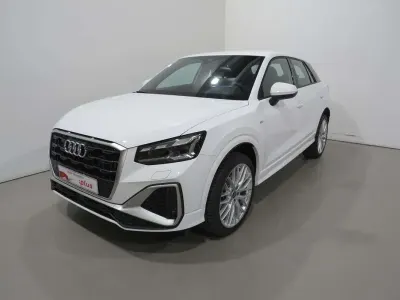 Używany Audi Q2 Advanced 150 KM (110 kW) 2025 Biały SUV