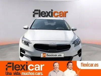Usado Kia XCeed 120 CV (88 kW) 2022 Blanco SUV