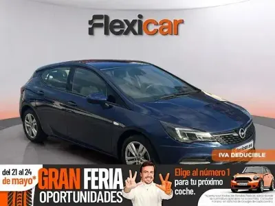 Usado Opel Astra GS Line 130 CV (95 kW) 2020 Azul Berlina