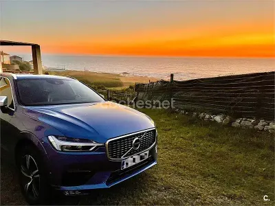 Usado Volvo XC60 R-Design 250 CV (183 kW) 2018 Azul SUV