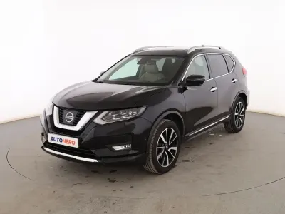 Usado Nissan X-Trail Tekna 163 CV (119 kW) 2018 Negro SUV