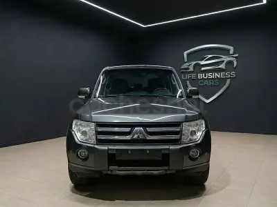 Usado Mitsubishi Montero Motion 200 CV (147 kW) 2011 Gris / plata SUV