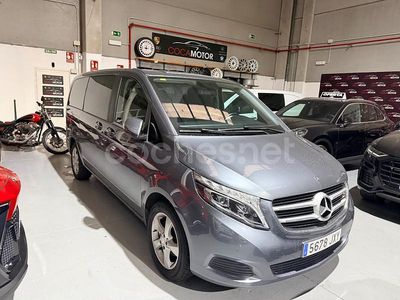 Usado Mercedes V220 163 CV (119 kW) 2017 Gris / plata Monovolumen