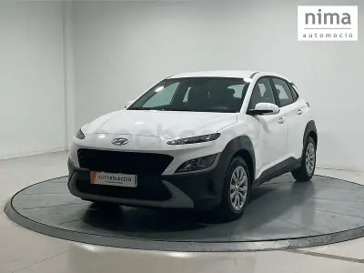 Usado Hyundai Kona 120 CV (88 kW) 2021 Blanco SUV