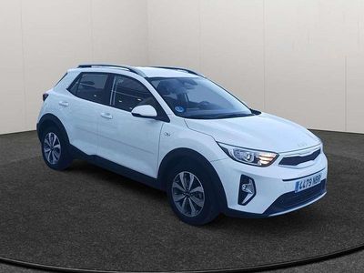 Usado Kia Stonic 101 CV (74 kW) 2025 Blanco SUV