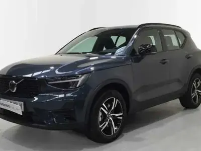 Nuevo Volvo XC40 Plus 2026 Azul SUV