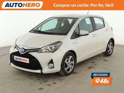 Usado Toyota Yaris Hybrid Active 99 CV (72 kW) 2017 Blanco Utilitario