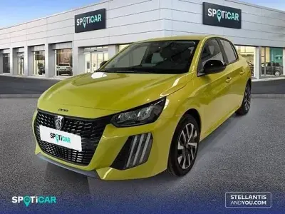 Usado Peugeot 208 Style 110 CV (80 kW) 2025 Amarillo Utilitario