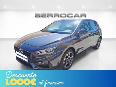 Usado Hyundai i30 N Line 120 CV (88 kW) 2024 Gris