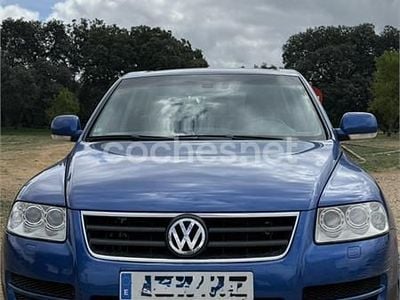 Second-hand VW Touareg 220 CP (161 kW) 2003 Albastru SUV