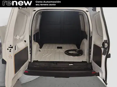 Usado Renault Kangoo 88 kW (120 CV) 2023 Blanco Monovolumen