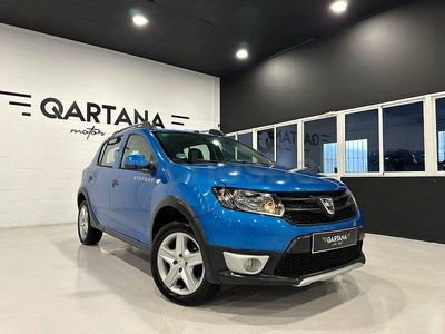 Usado Dacia Sandero Stepway 90 CV (66 kW) 2015 Blanco Berlina
