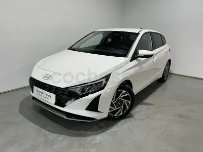 Nuevo Hyundai i20 100 CV (73 kW) 2025 Blanco Utilitario