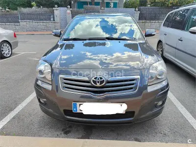 Usado Toyota Avensis