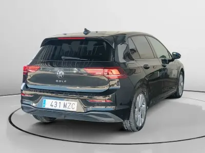 Occasion VW Golf VIII Life 116 ch (85 kW) 2025 Blanc Berline
