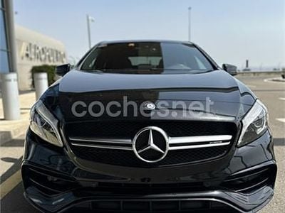 Mercedes A45 AMG