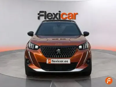 Usado Peugeot 2008 GT 155 CV (114 kW) 2020 Naranja SUV