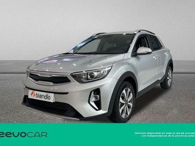 Usado Kia Stonic 79 CV (58 kW) 2024 Gris SUV