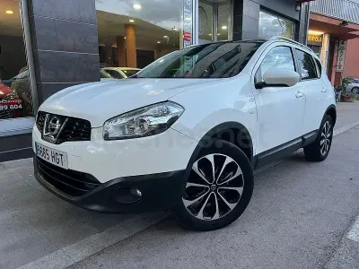 Usado Nissan Qashqai Tekna 110 HP (80 kW) 2011 Branco SUV