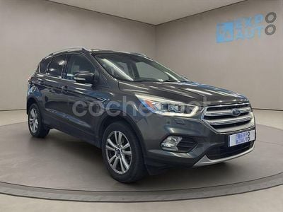 Gris / plata Usado 2017 Ford Kuga Vignale SUV | 13.800 € (Precio justo)