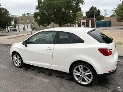 Usado Seat Ibiza SC 105 CV (77 kW) 2009 Blanco Utilitario