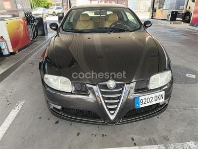 Usado Alfa Romeo GT 150 CV (110 kW) 2006 Negro Coupe