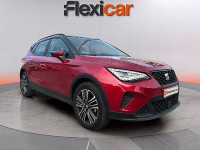 Usado Seat Arona Xperience 110 CV (80 kW) 2022 Rojo SUV