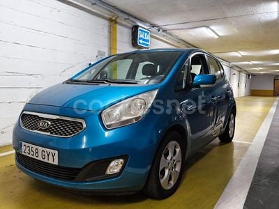 Usado Kia Venga 128 CV (94 kW) 2010 Azul Utilitario
